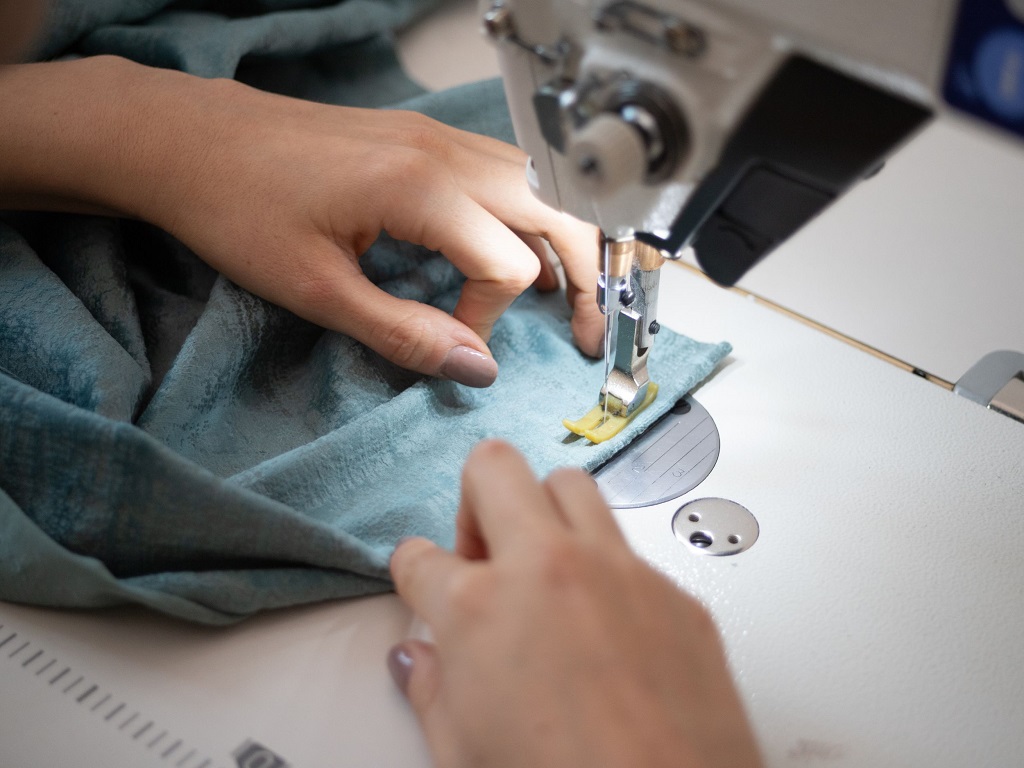 patch leather sewing machine